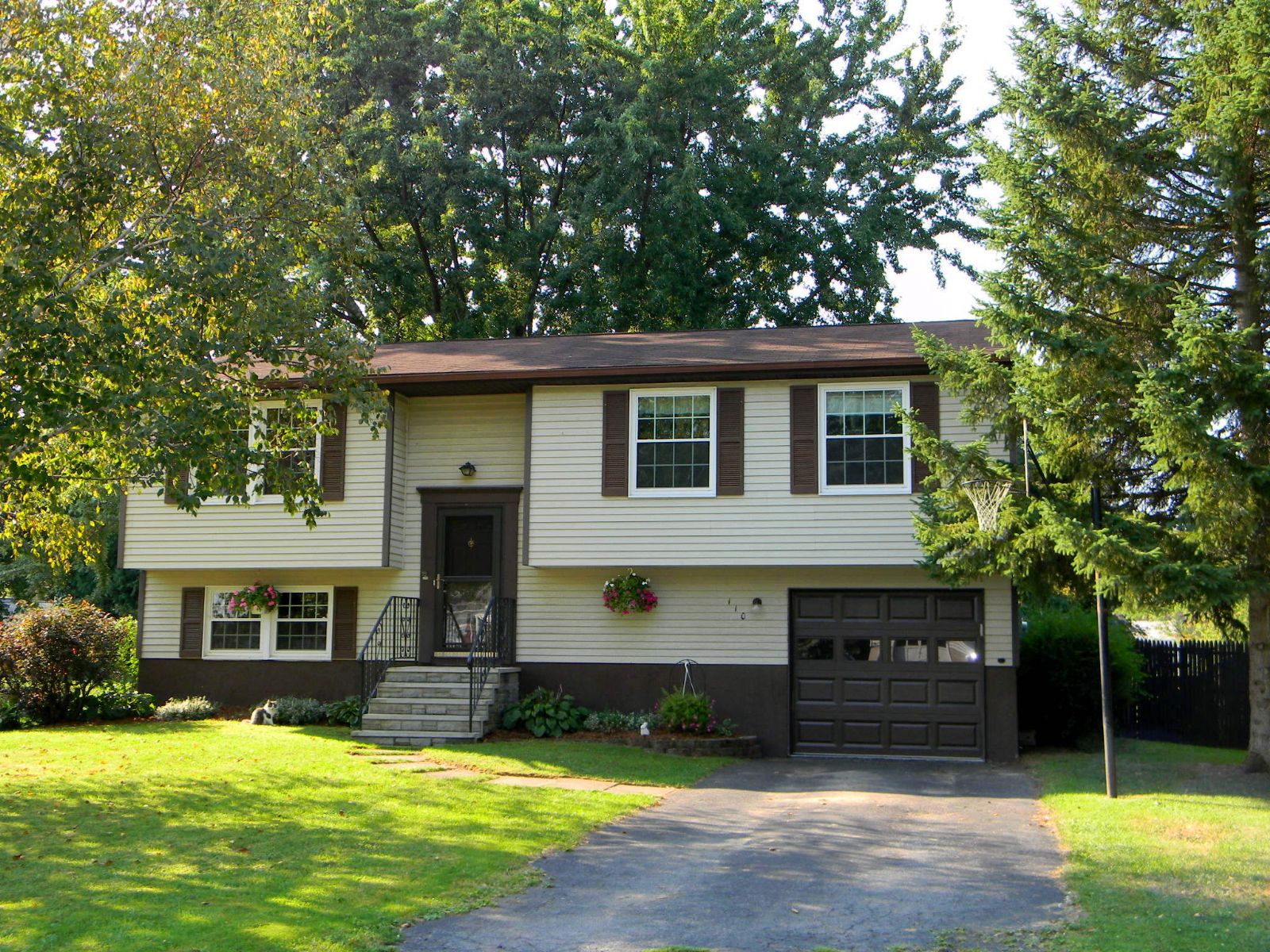 Liverpool New York Homes Central NY Real Estate